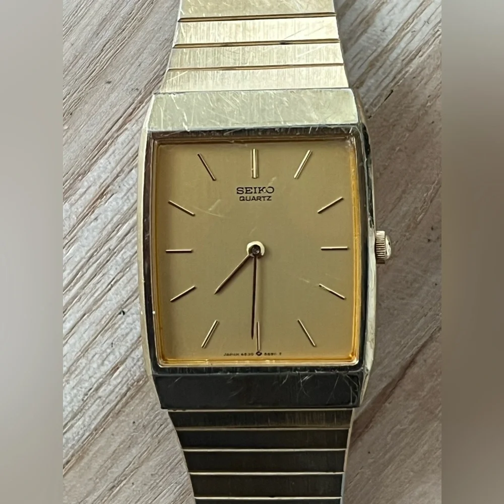 Seiko Men’s Vintage Watch Gold-Tone Rectangular Dial Adjustable Bracelet
